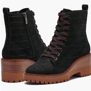 NWB Vince Camuto Debsen Lug Sole Boots Size 7